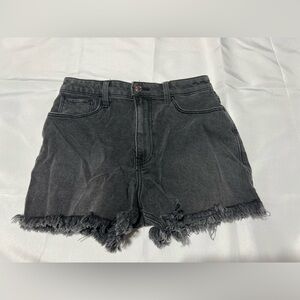 Hollister Ultra High Rise Mom Short 3”